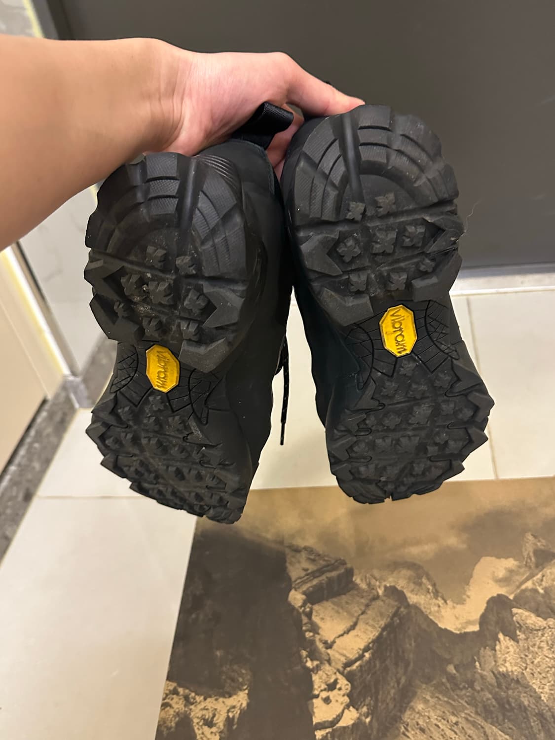 42) 로아 카타리나 블랙 상품이미지3