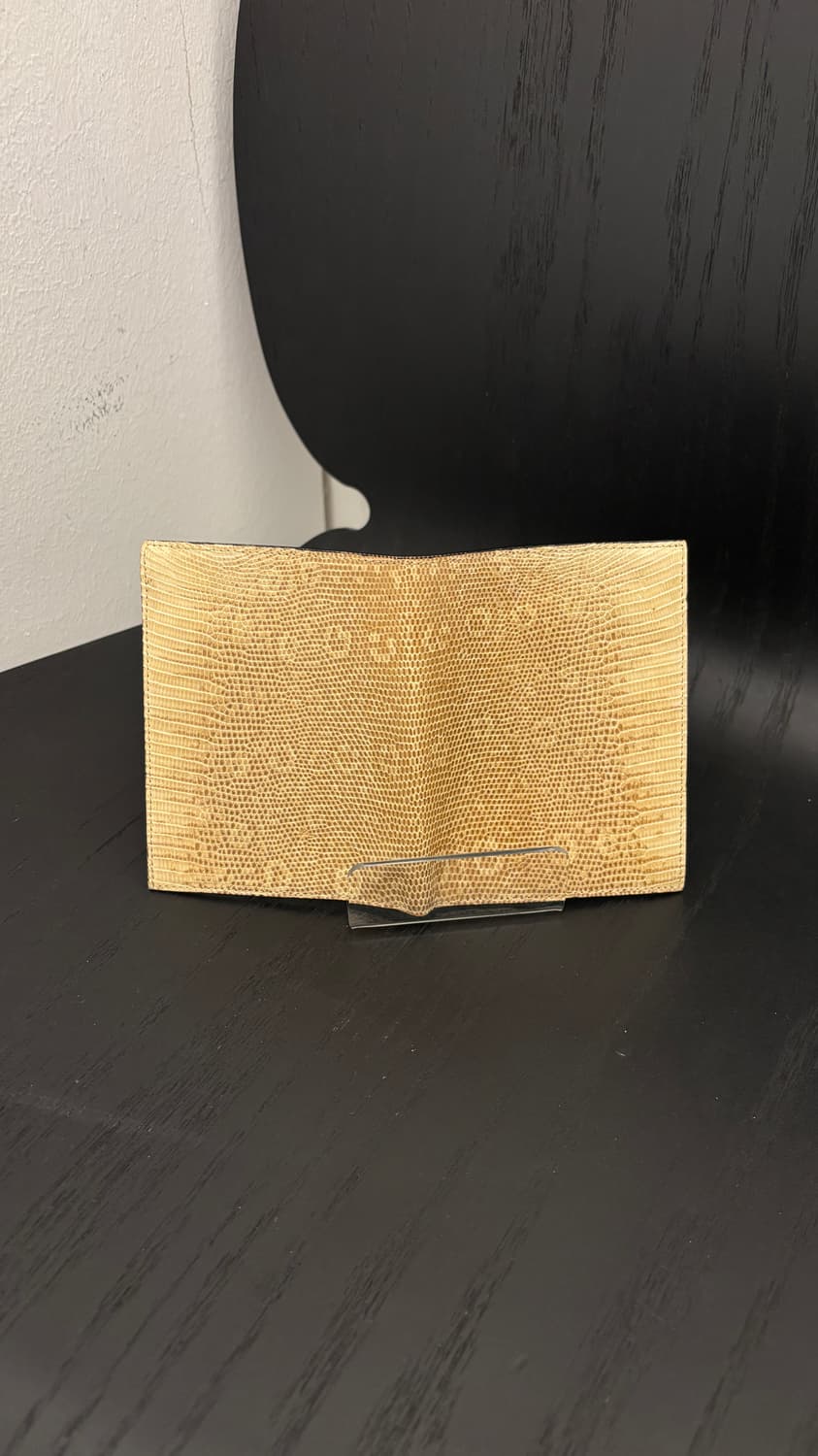Prada Lizard Leather Wallet 상품이미지6