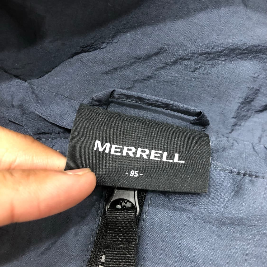 머렐 유틸리티 오버핏 나일론 투웨이 바람막이 자켓 상품이미지7