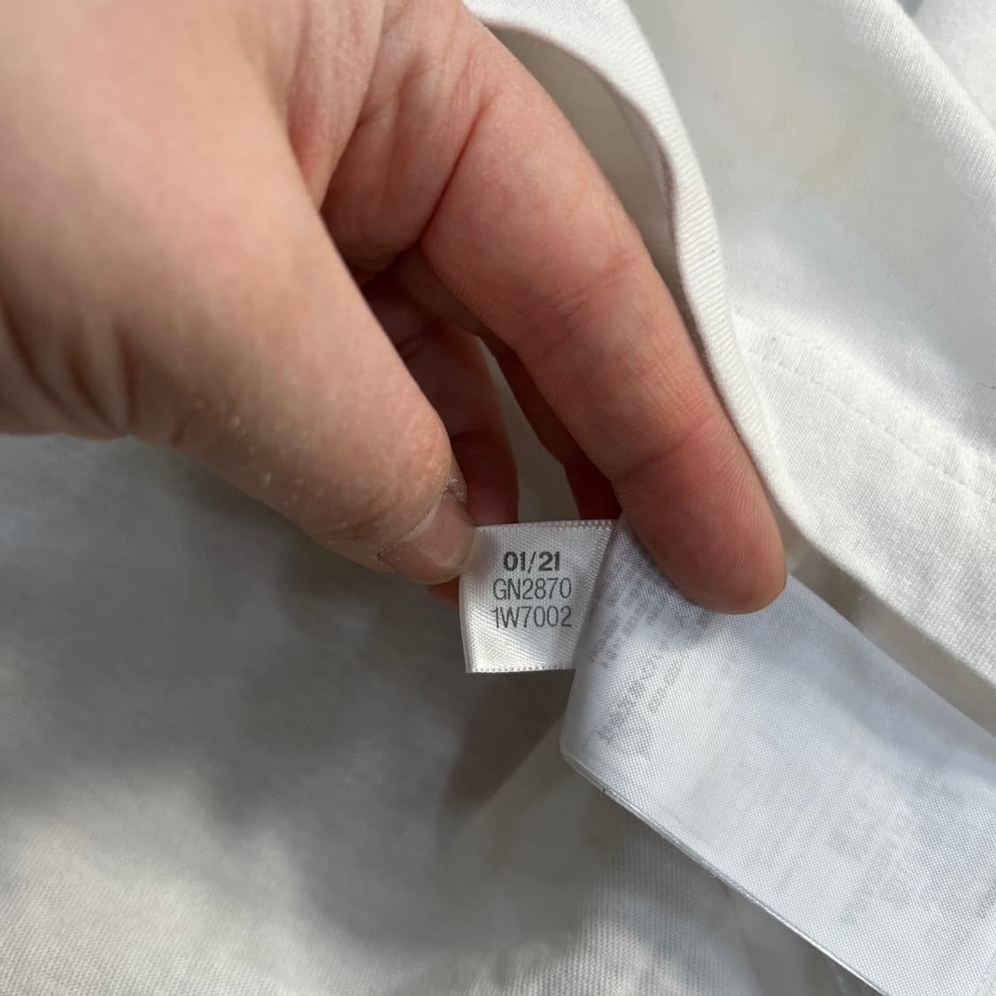 S 아디다스 여성 오버핏 반팔티 0327M 상품이미지4