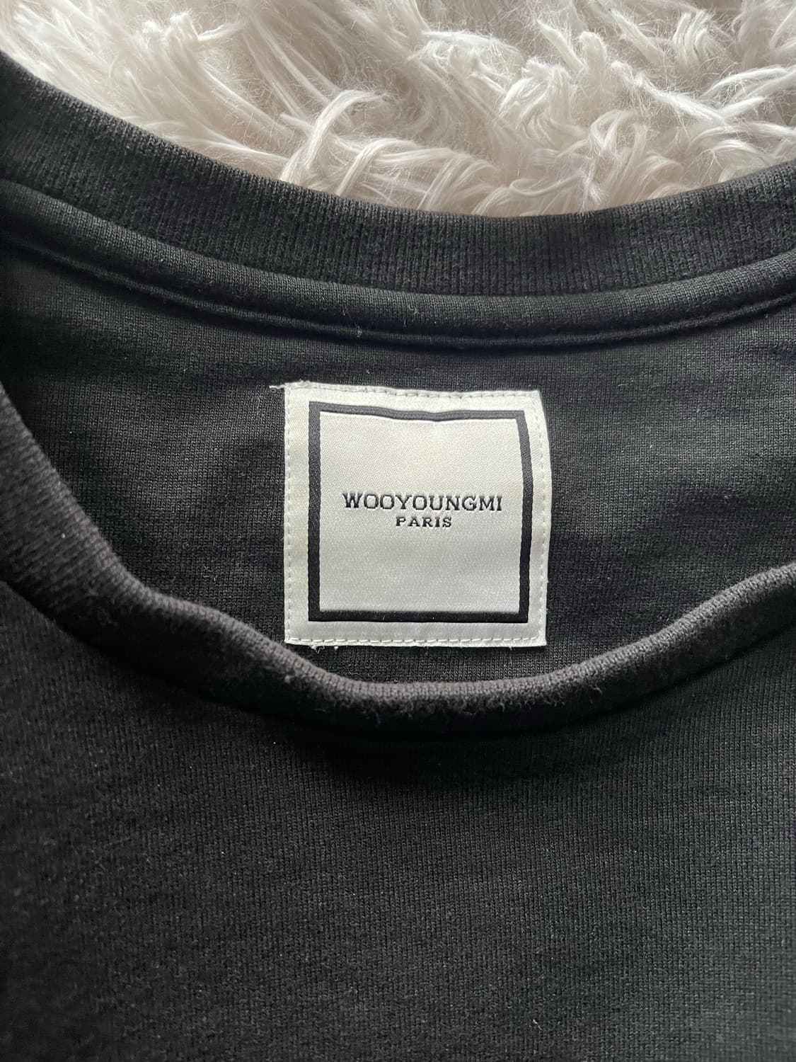 우영미 블랙 긴팔 티셔츠 46 상품이미지4