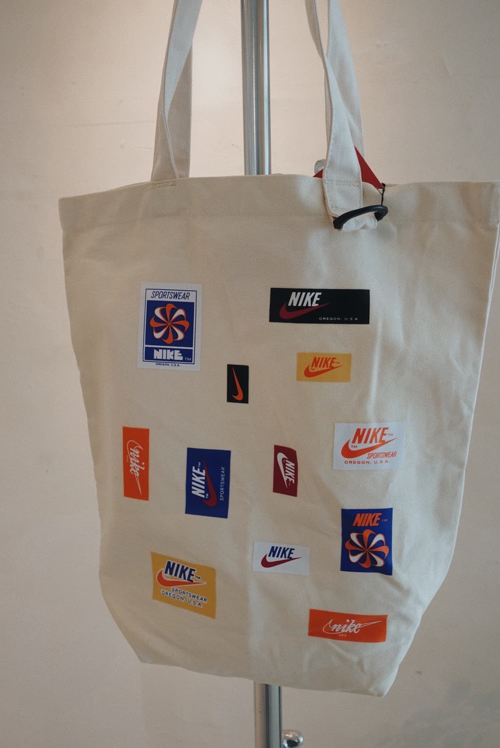 나이키 레트로 로고 일본판 캔버스 토트백 새제품입니다 상품이미지3