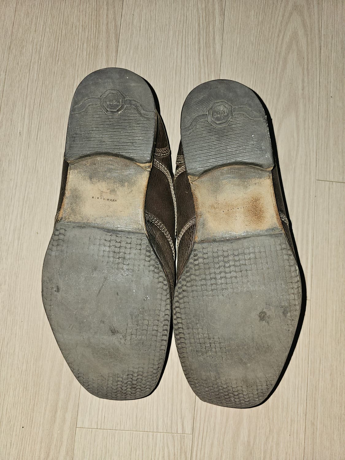 보테가 베네타 브라운 남성 가죽 구두 상품이미지4