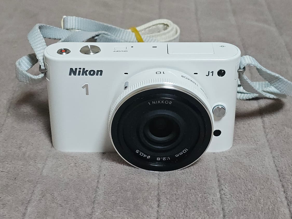 니콘 Nikon 1 J1 미러리스 카메라 상품이미지1