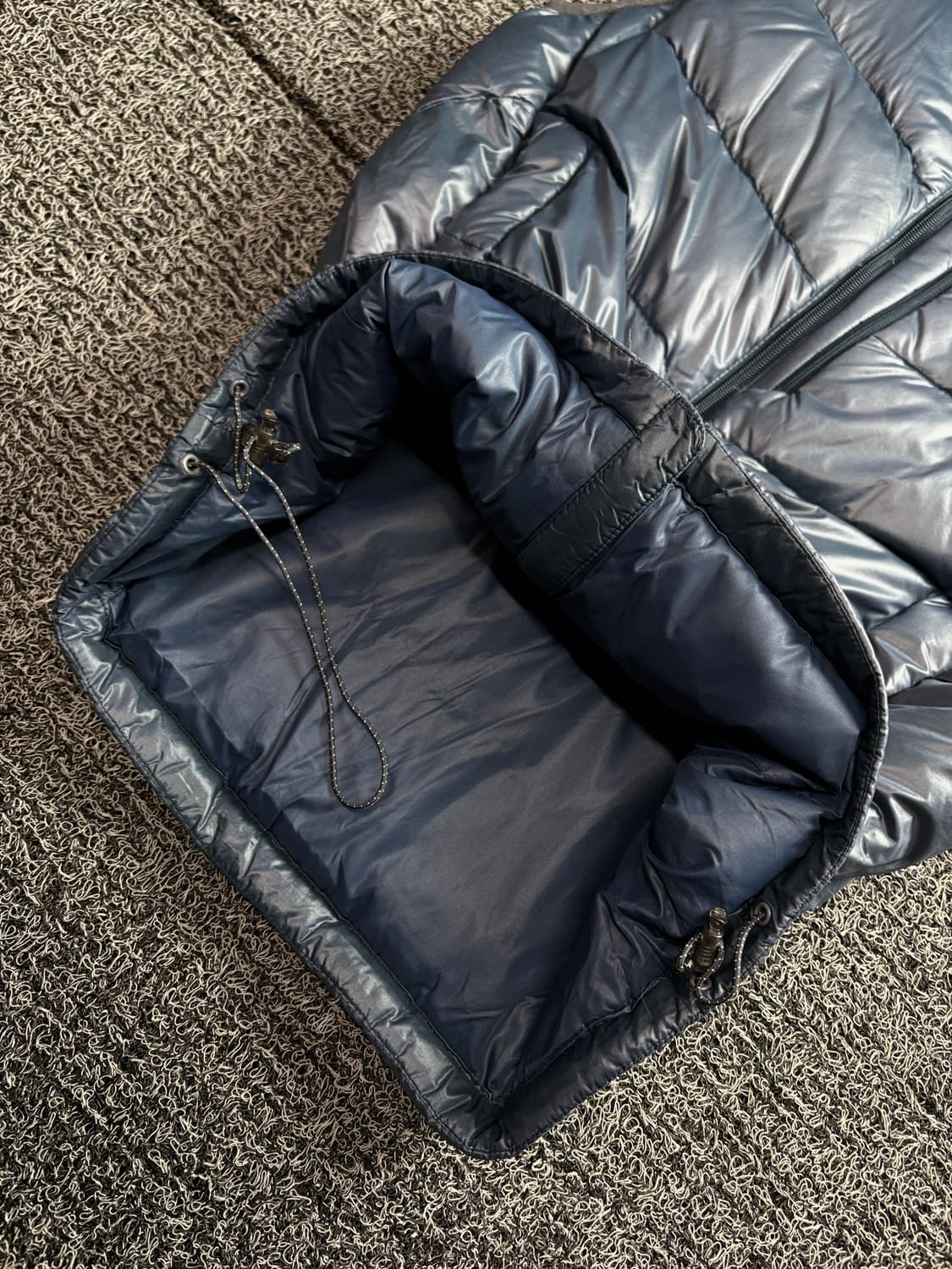 살로몬 마운틴 경량 다운 패딩 베스트 2778 상품이미지3