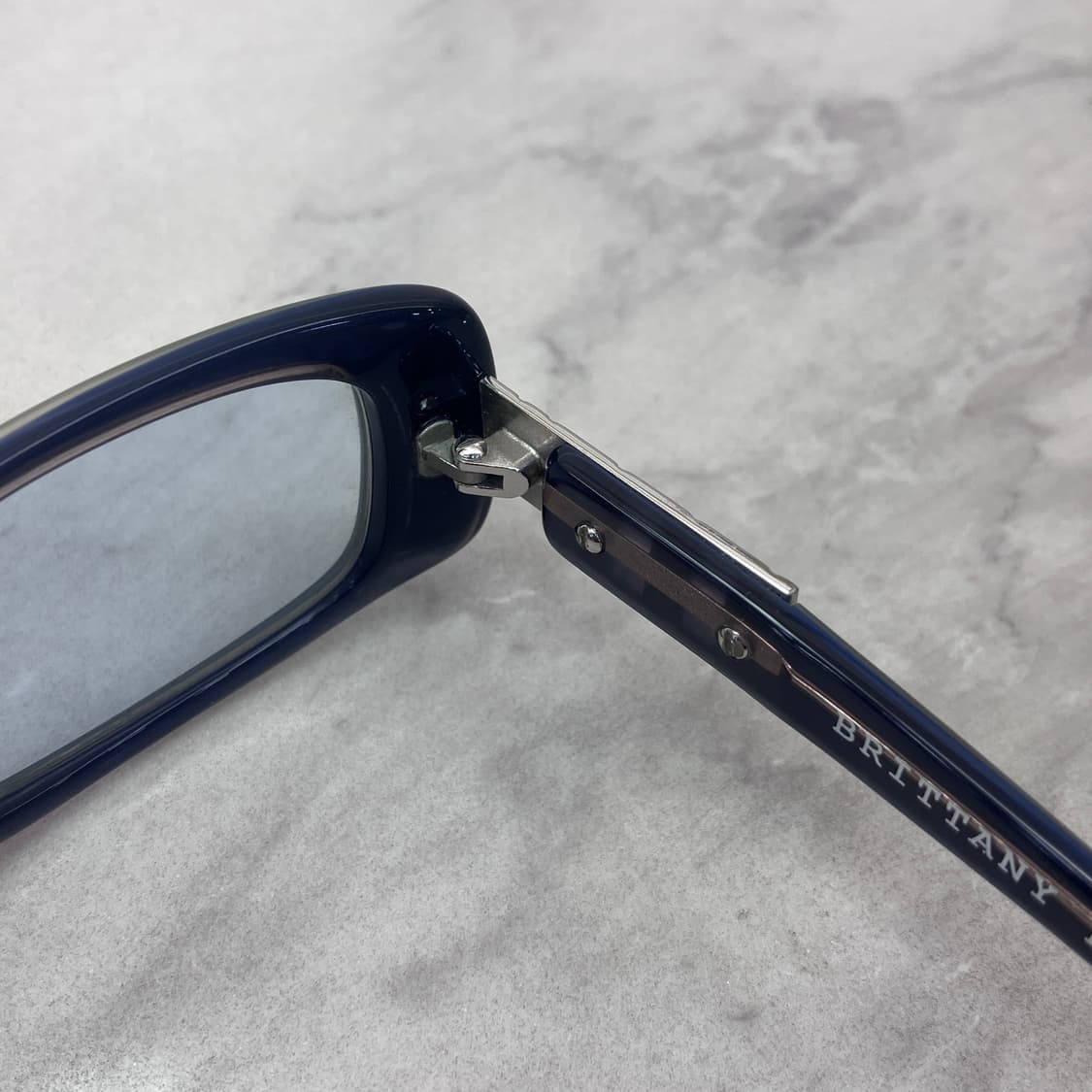 D09 일제 Brittany eyewear 소라 볼드 스퀘어 선글라스 상품이미지3