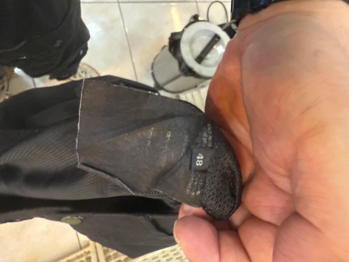 48/32 정품 프라다 고어텍스 바지 팝니다 상품이미지7