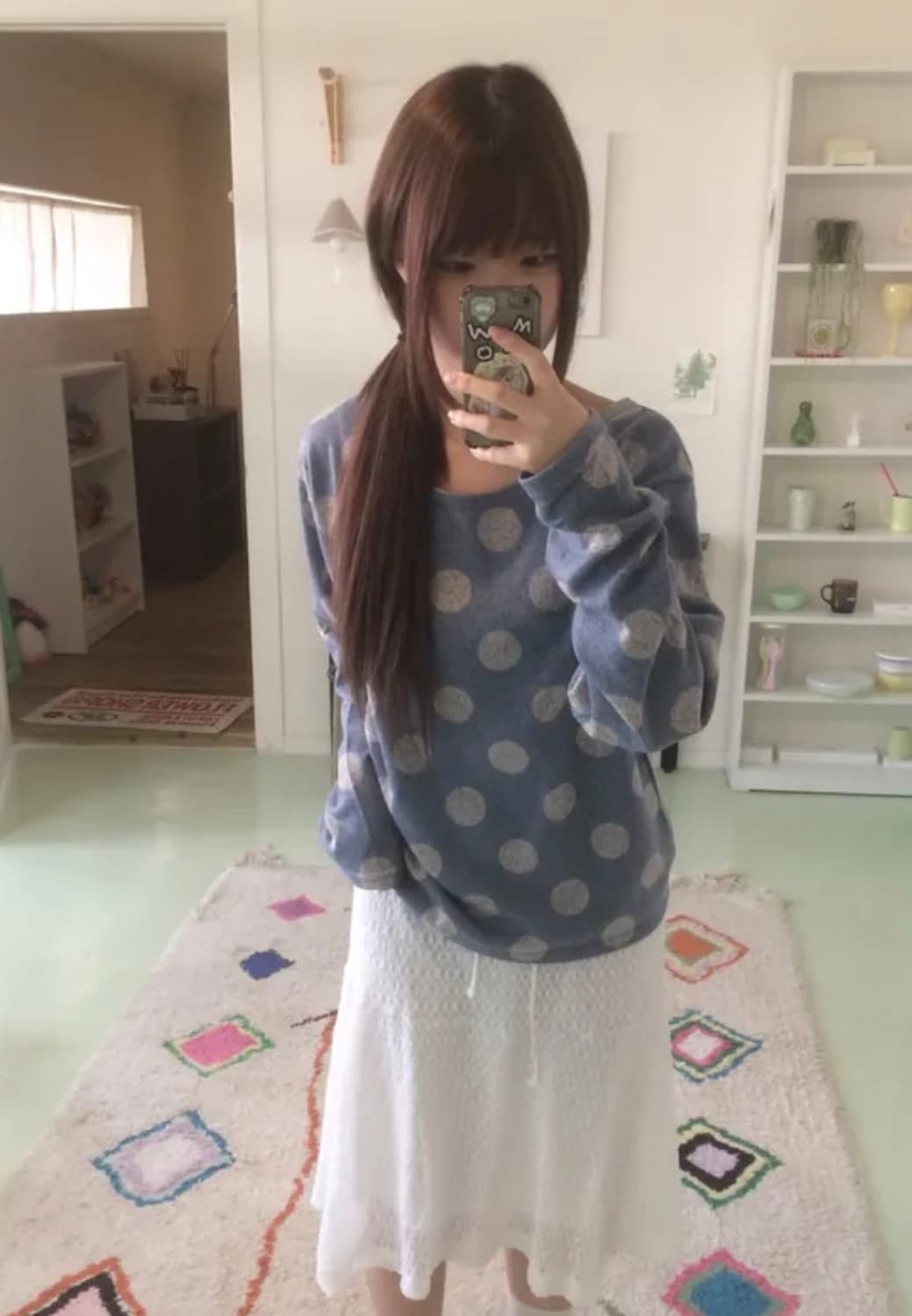 빈티지 도트 오프숄더 보트넥 상품이미지1