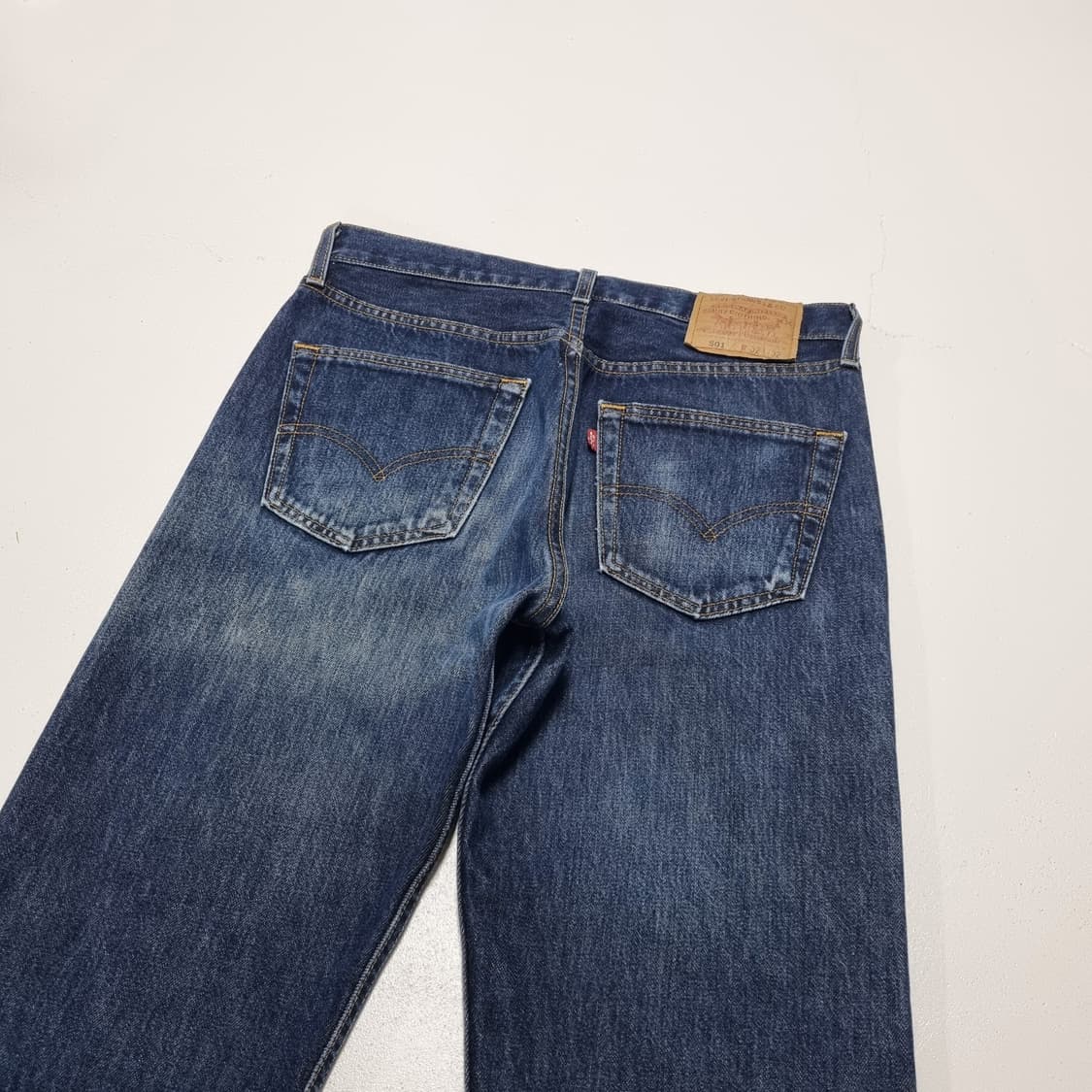 90S LEVIS 501 데님 - 32 상품이미지6