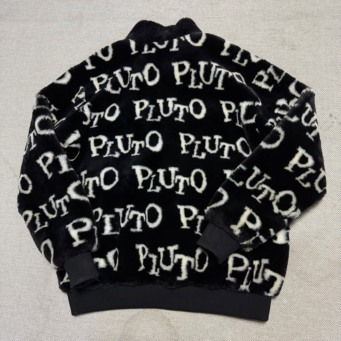 디즈니 플루토 레터링 퍼 자켓 상품이미지5