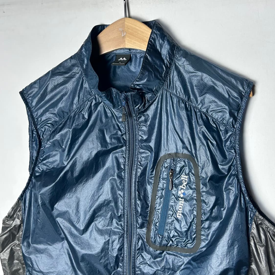 [mont-bell] 몽벨 경량 나일론 집업 베스트 상품이미지3