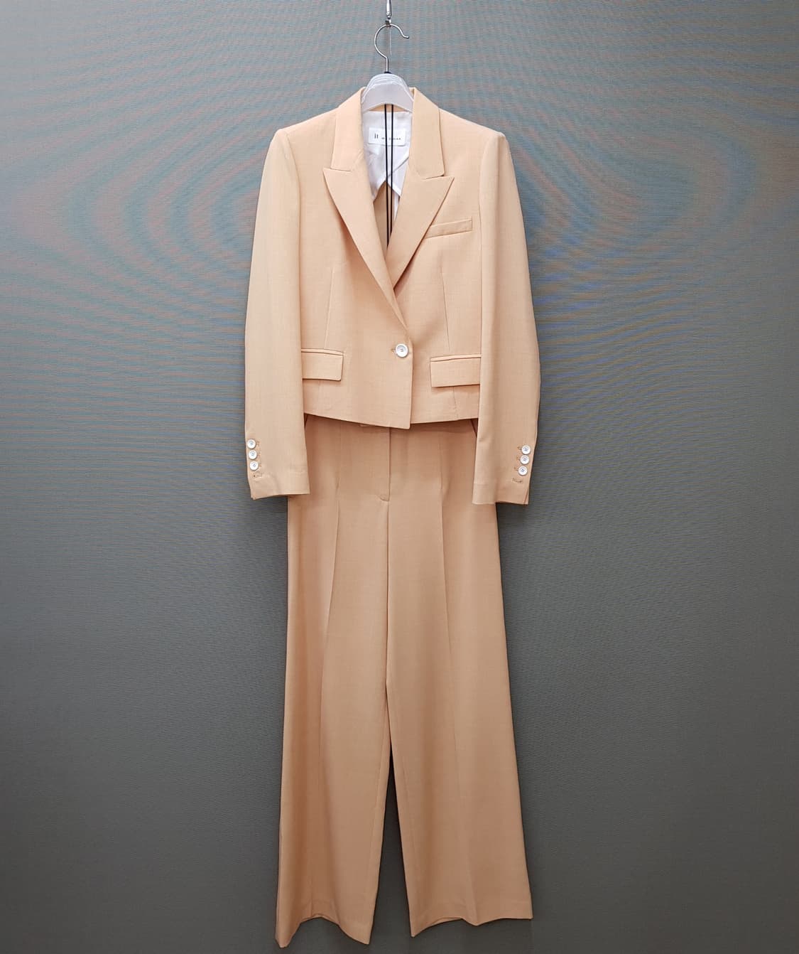 잇미샤 2022 크롭 자켓(S) 하이웨스트 와이드팬츠(XS) 수트 셋업 상품이미지1