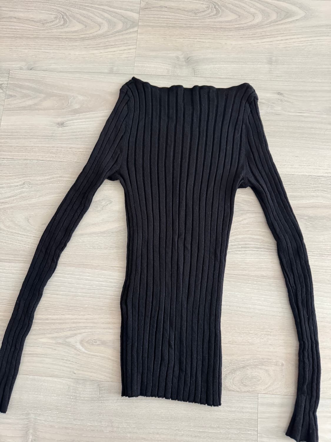 Toteme 토템 블랙 골지 니트  상품이미지2