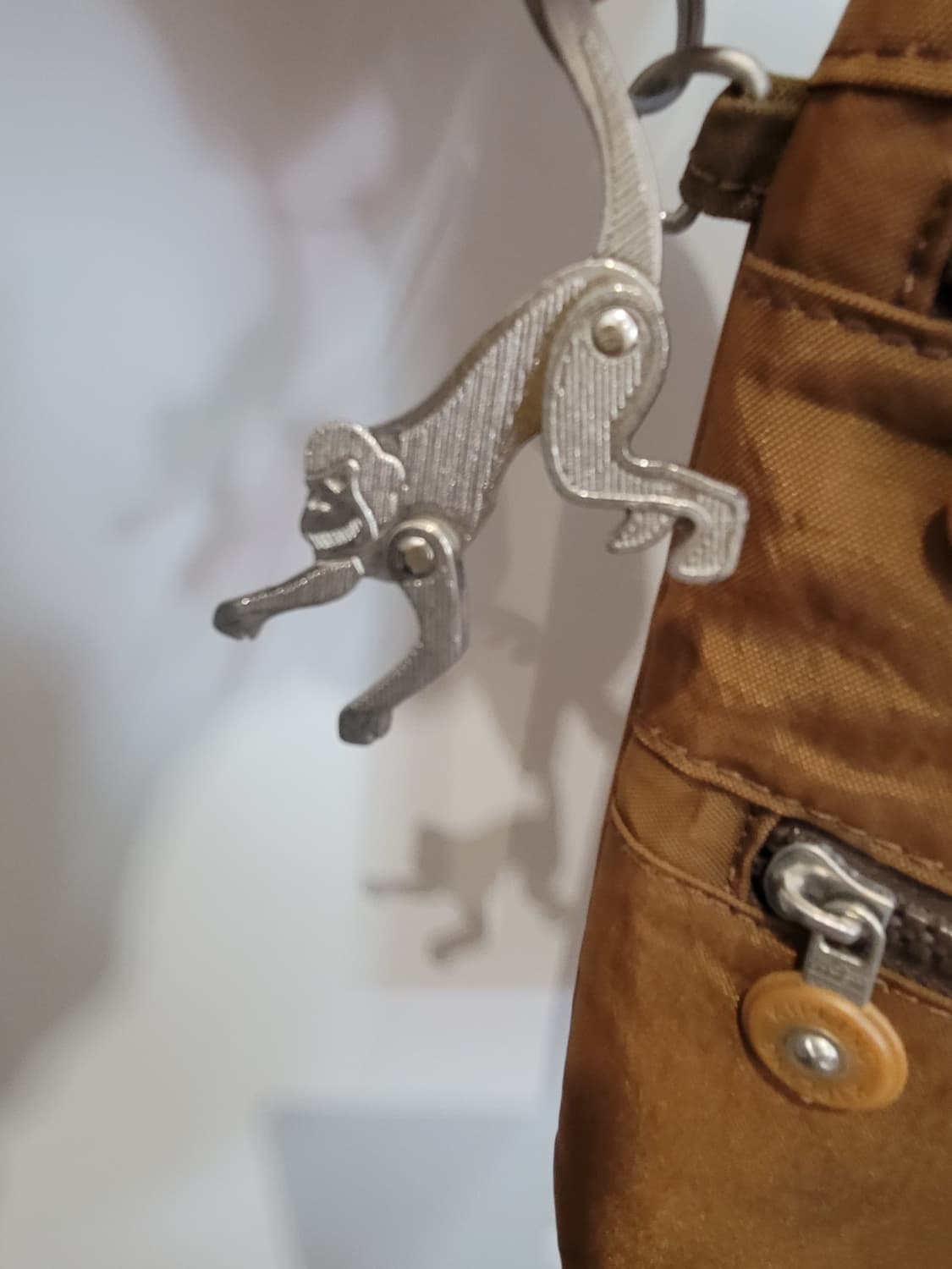 키플링 브라운 크로스 바디백 상품이미지4