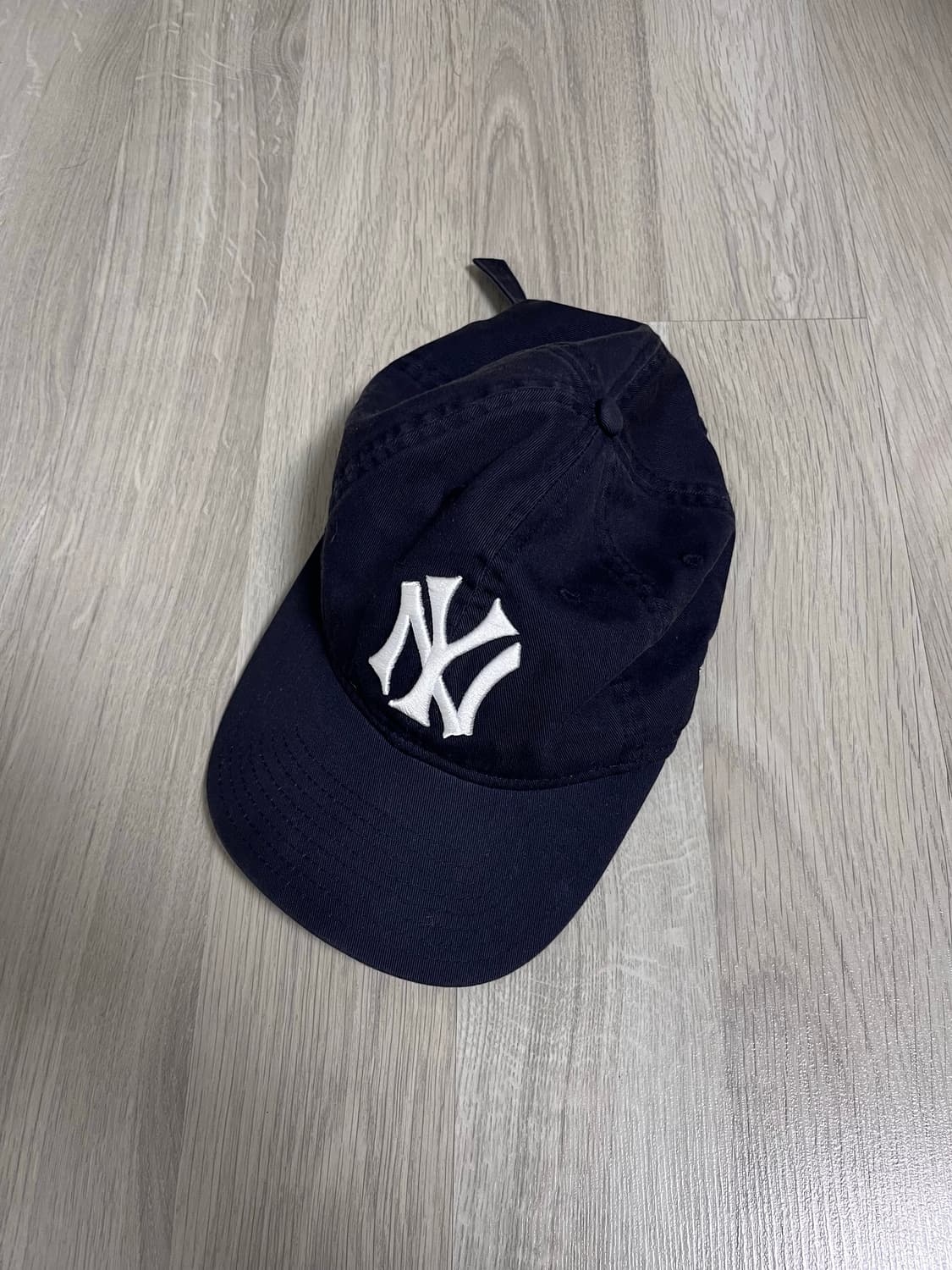 뉴에라 x 디스이즈네버댓 TNT 920UNST 뉴욕 양키스 볼캡 네이비 상품이미지1