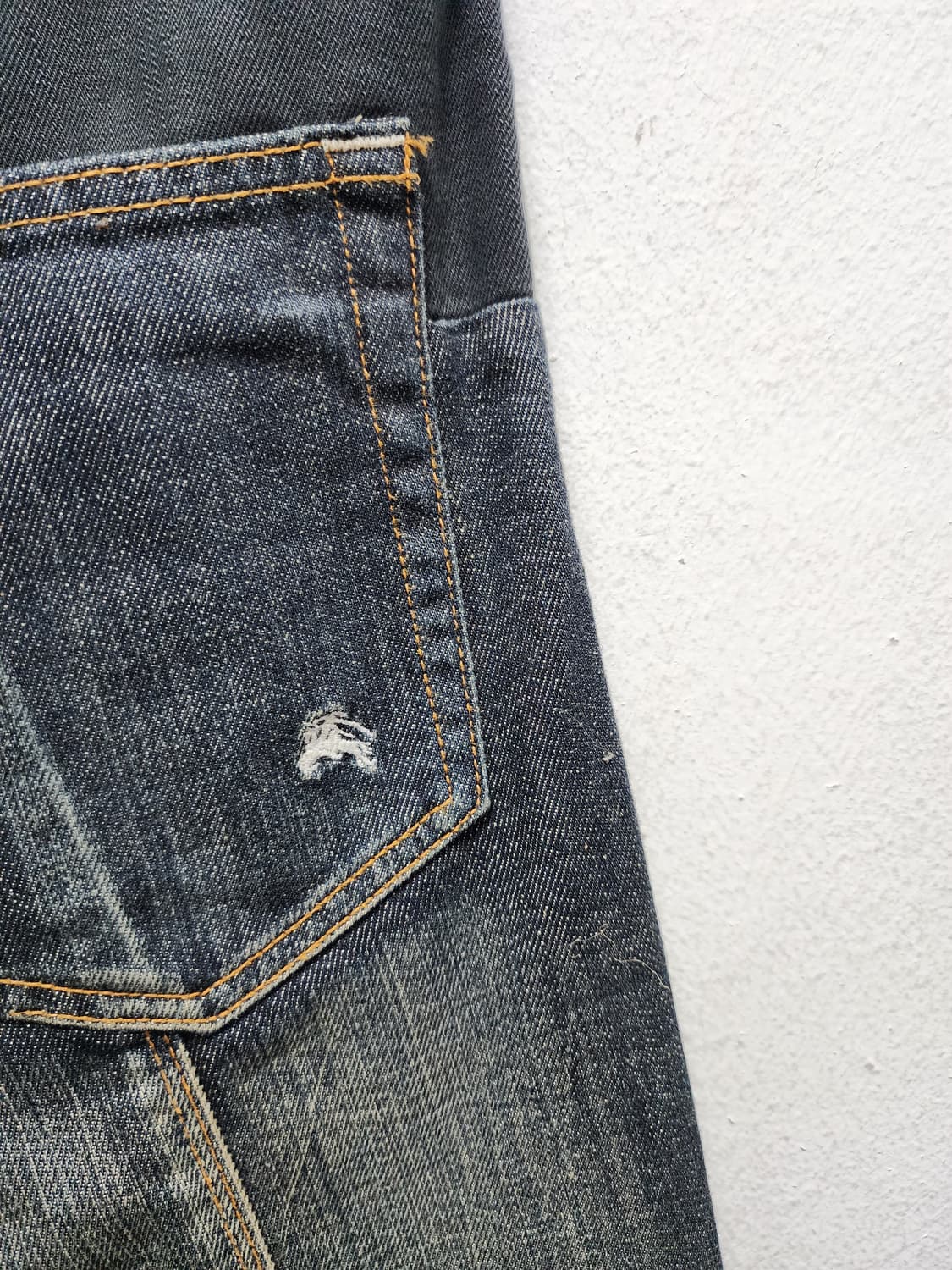 버버리 블랙라벨 청바지 상품이미지4