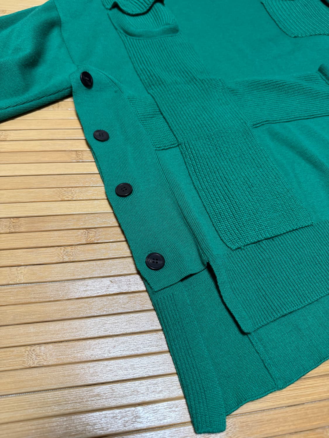 솔리드옴므 멀티 포켓 오버 사이즈 니트 상품이미지3