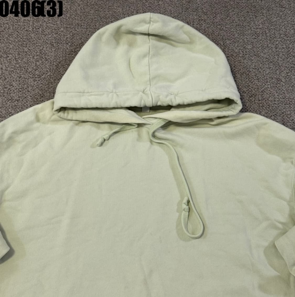 유니클로 후드티 상품이미지2