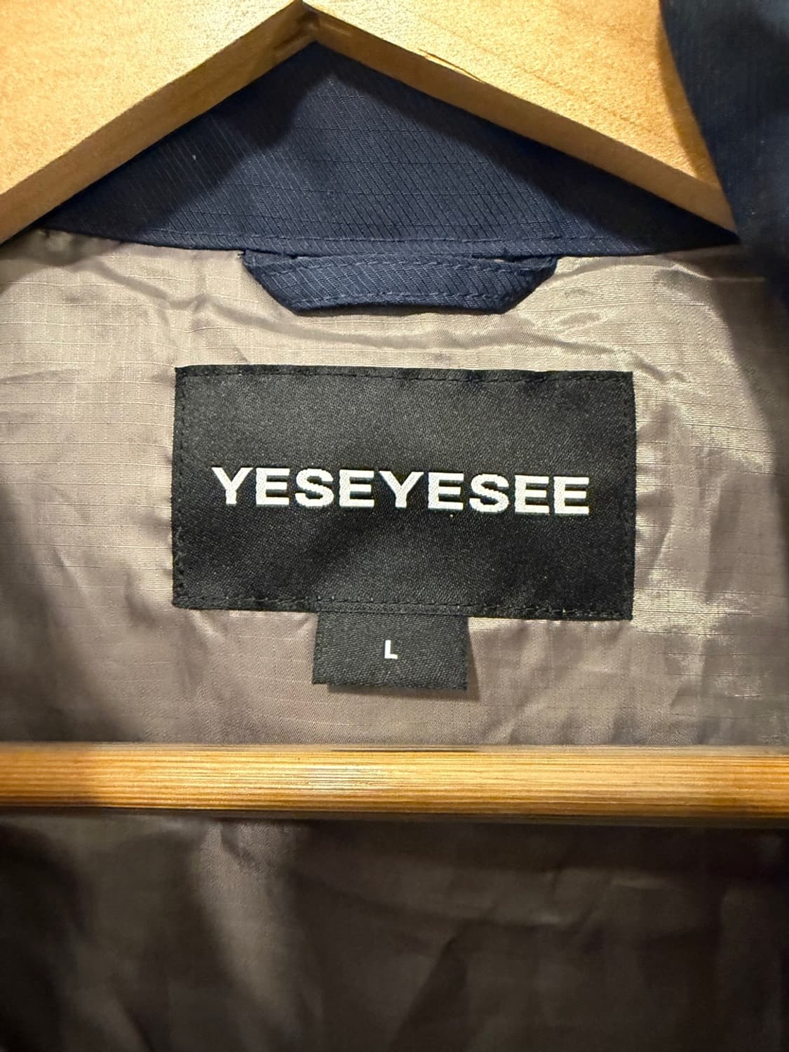 예쓰아이씨 조끼패딩 상품이미지4