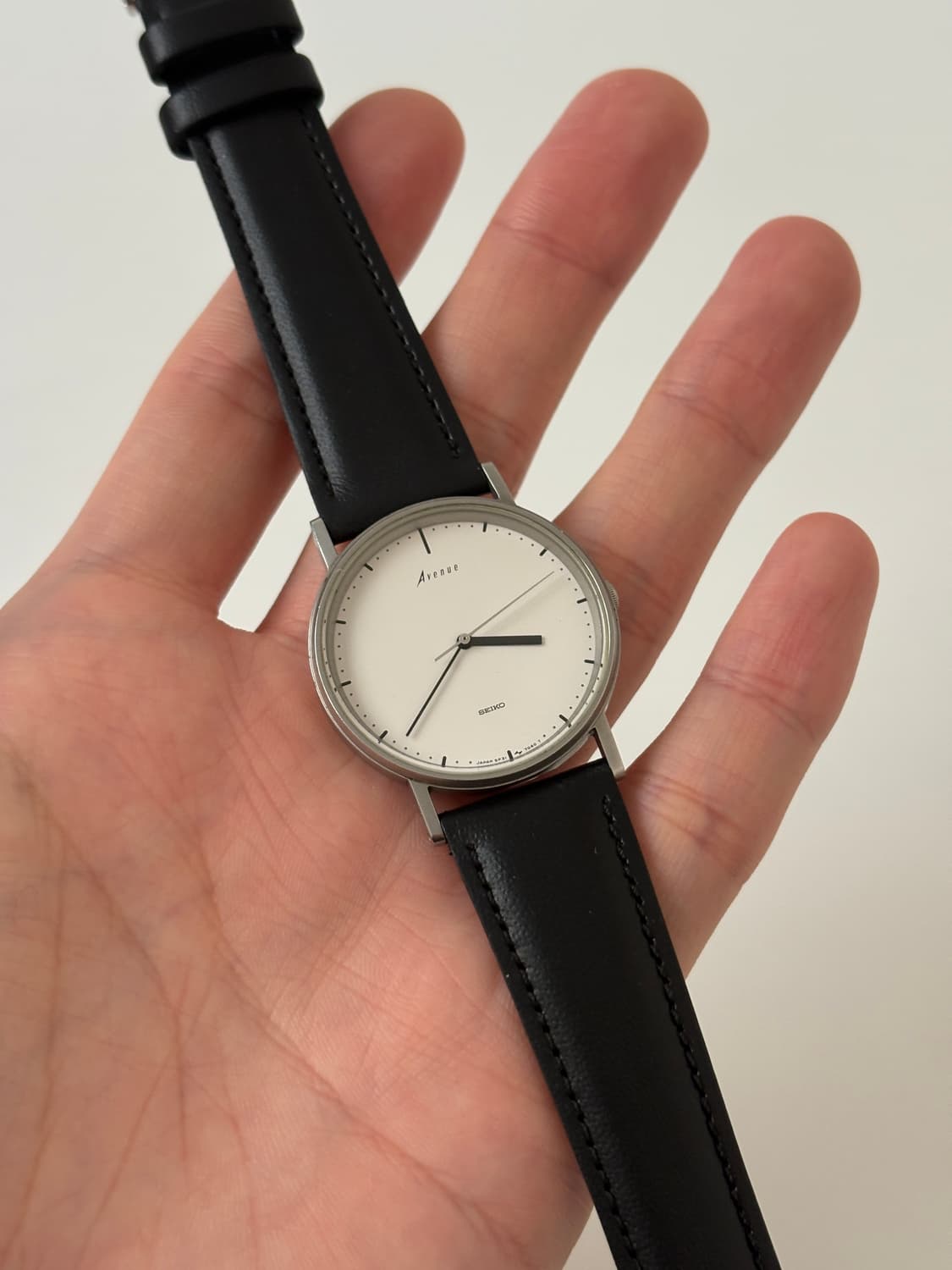 1990s Avenue White Dial Silver Quartz 상품이미지2