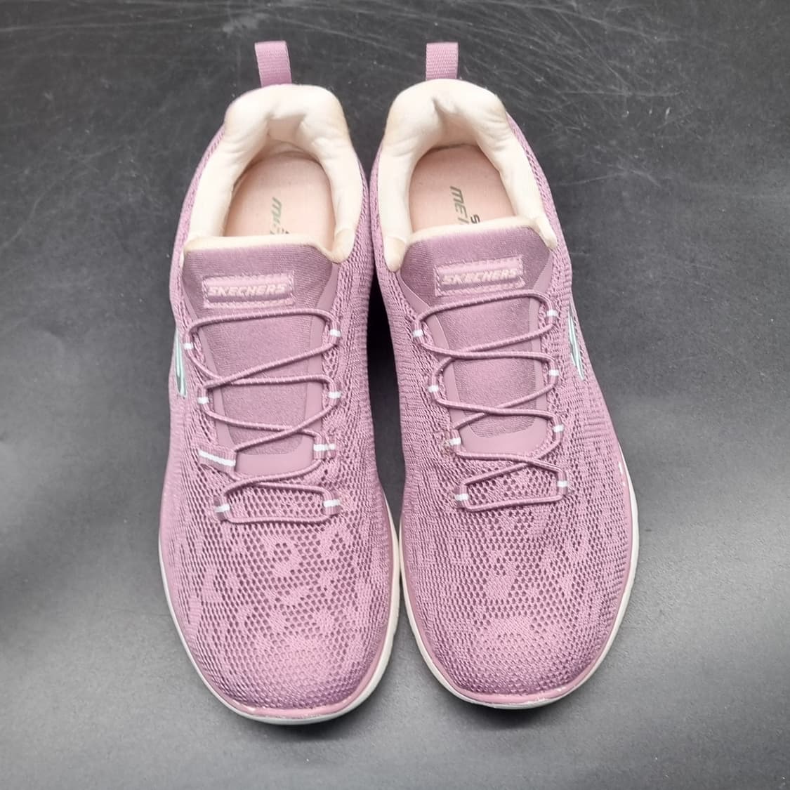 스케쳐스 써밋 여성슬립온 240 상품이미지2