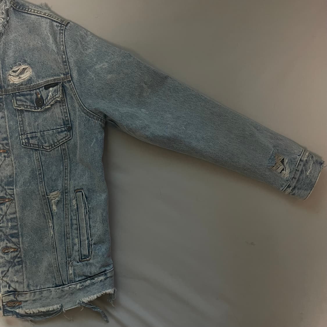 Zara 데미지 데님 자켓 상품이미지4