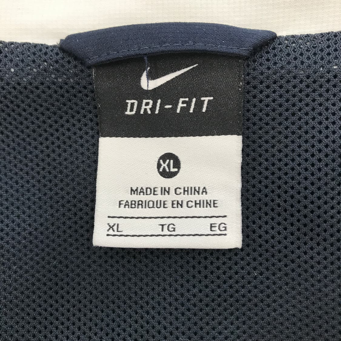 나이키 Y2K 자수스우시 바람막이 네이비 [XL] 상품이미지4