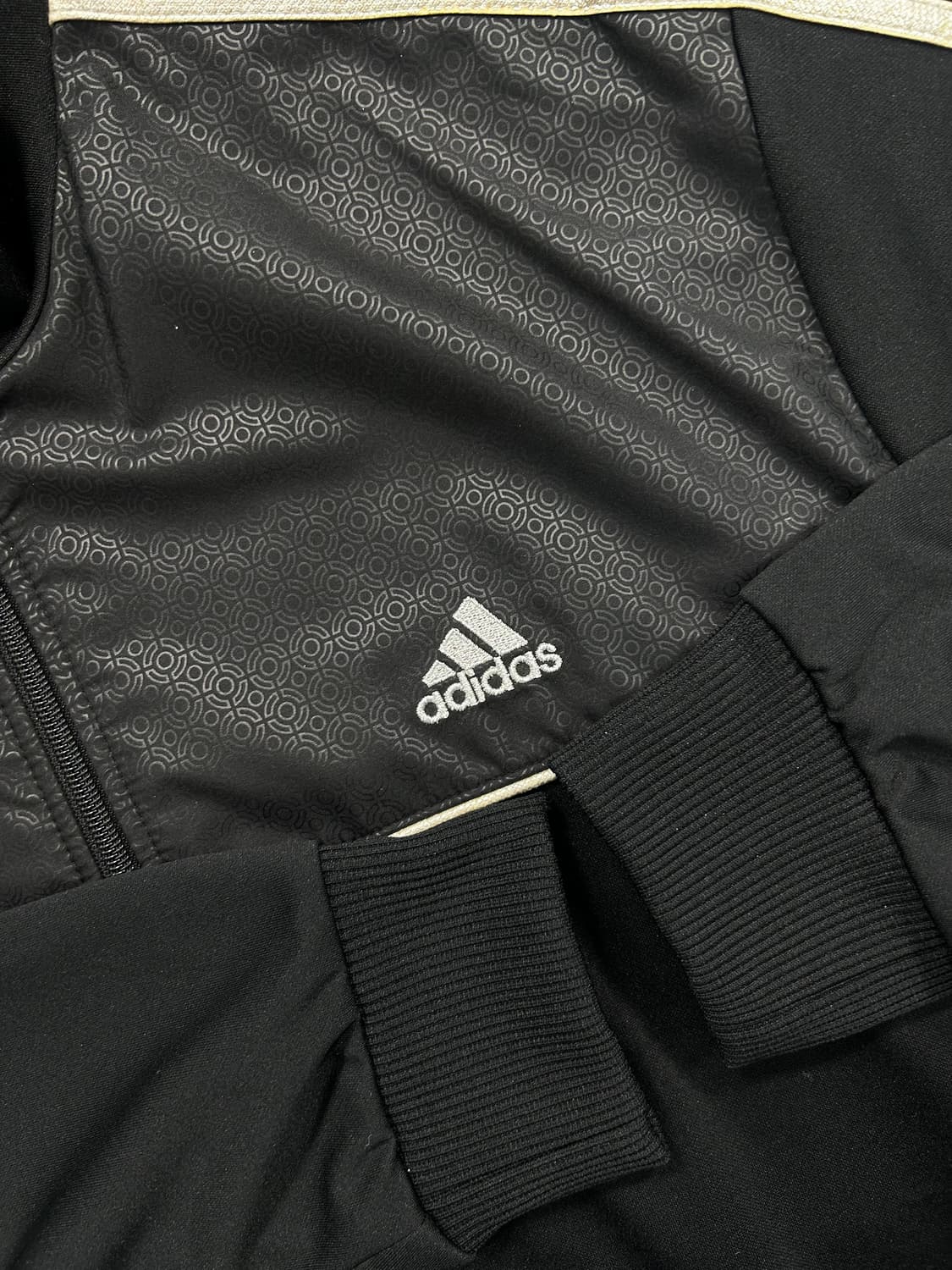 아디다스 블랙 골드 트랙탑 져지 XL 상품이미지6