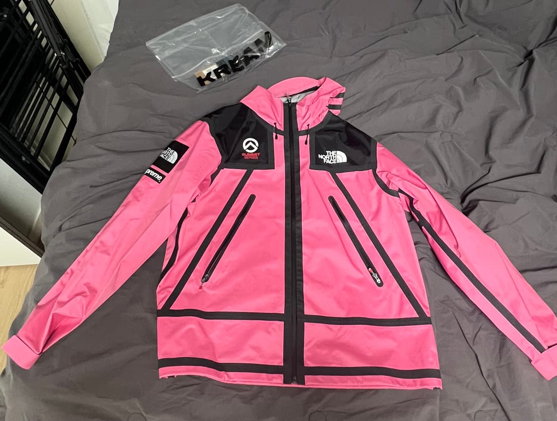 (L) 21ss 슈프림 노스페이스 서밋시리즈 테이프심 자켓 핑크  크림  상품이미지2