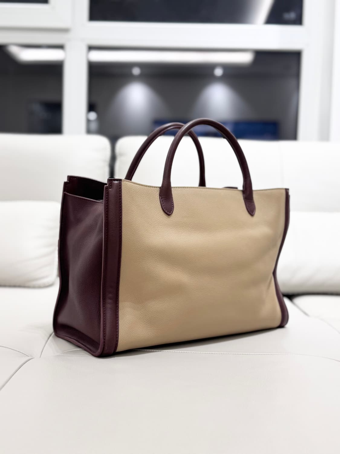 로로피아나 토트백 상품이미지3