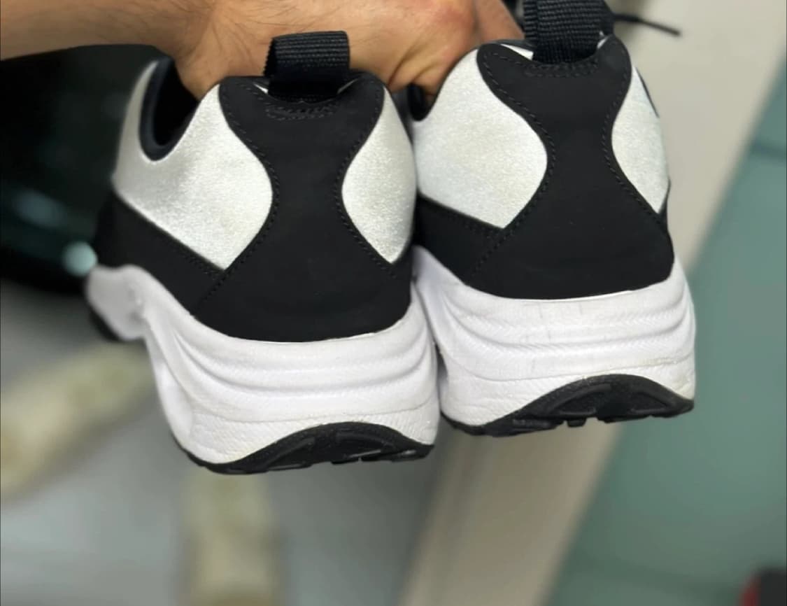 💗나이키 꼼데가르송 에어맥스 선더 SP 흰검 255사이즈 상품이미지3