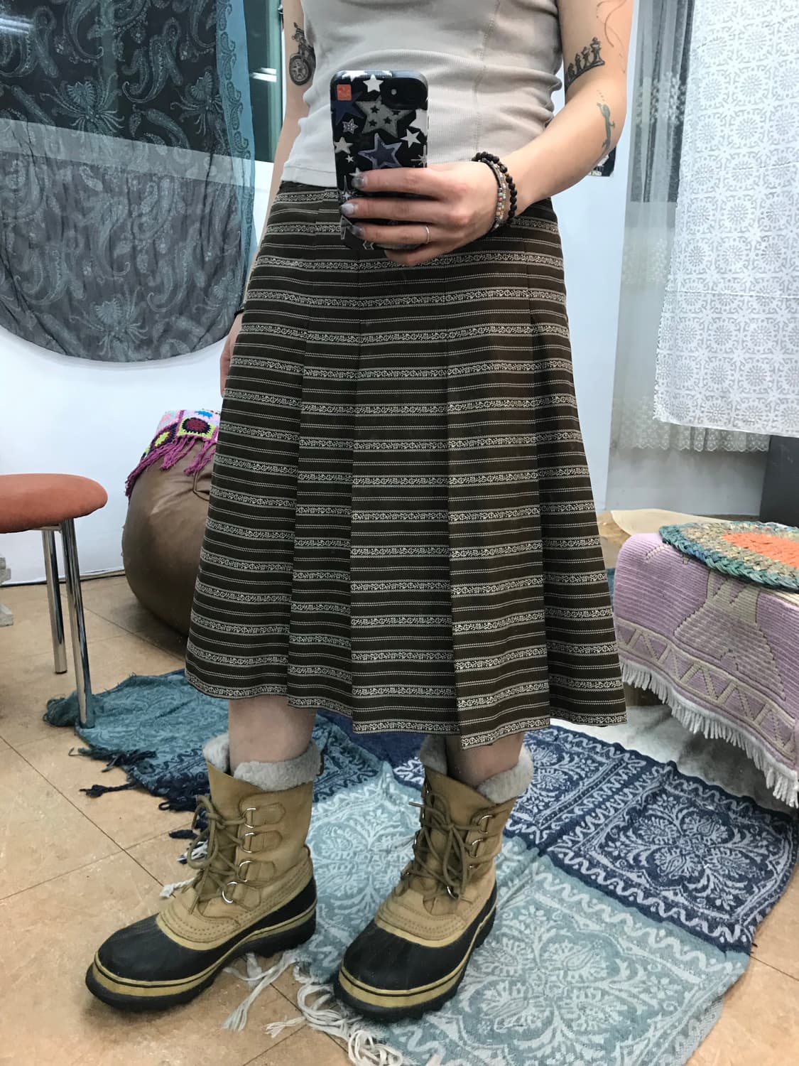 베스티벨리 besti belli 패턴 턱 미디스커트  상품이미지1