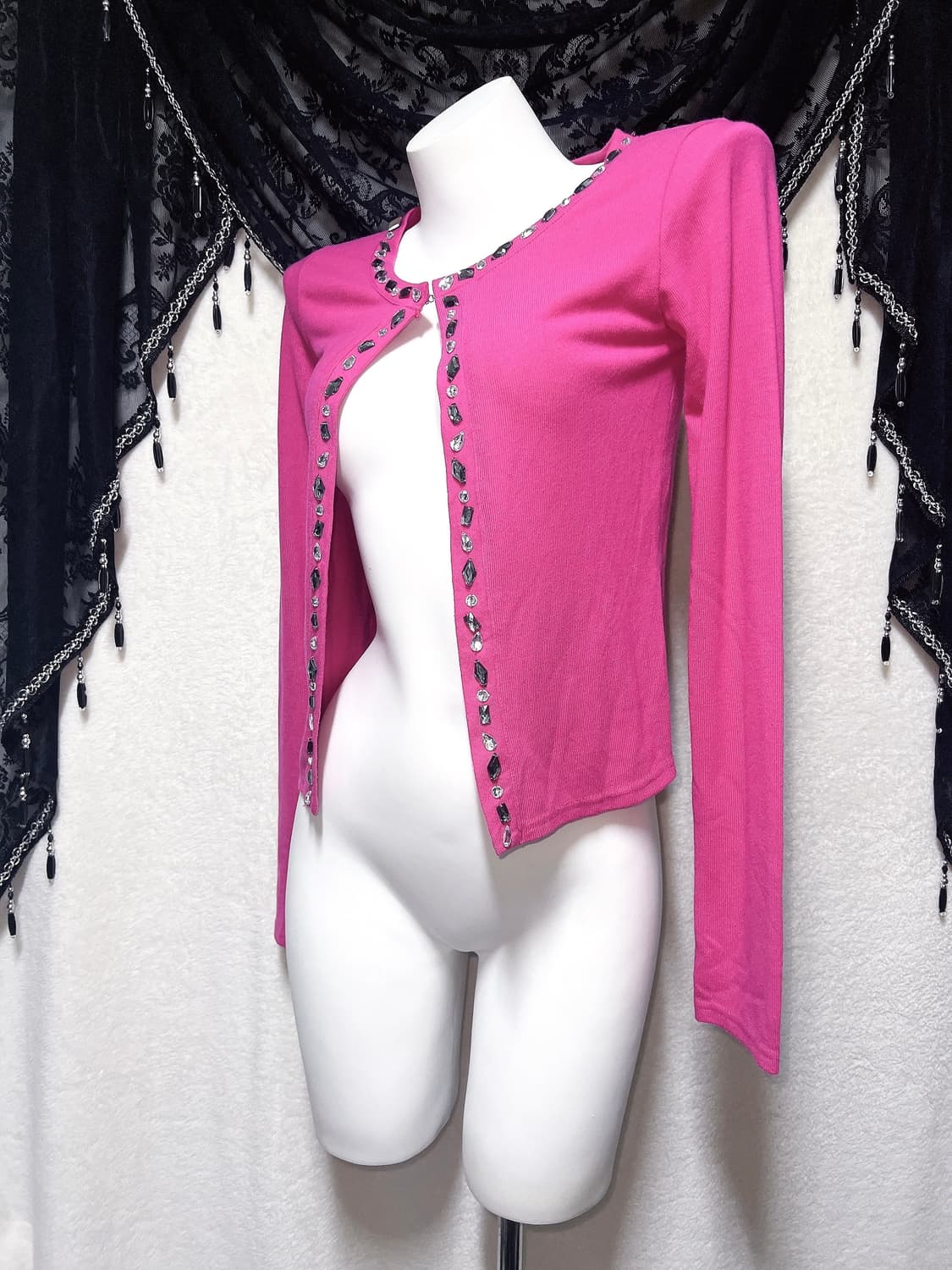 마젠타 핑크 히메갸루 오네 로맨틱 로걀 큐빅 가디건 볼레로 섹시 핀터 상품이미지6