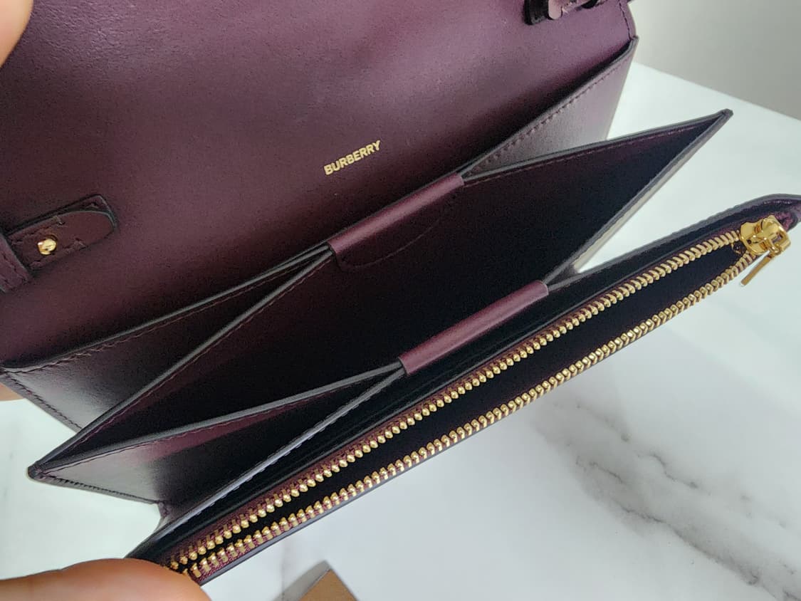 버버리 헤이즐미어 로고 월렛 미니 크로스백 상품이미지6