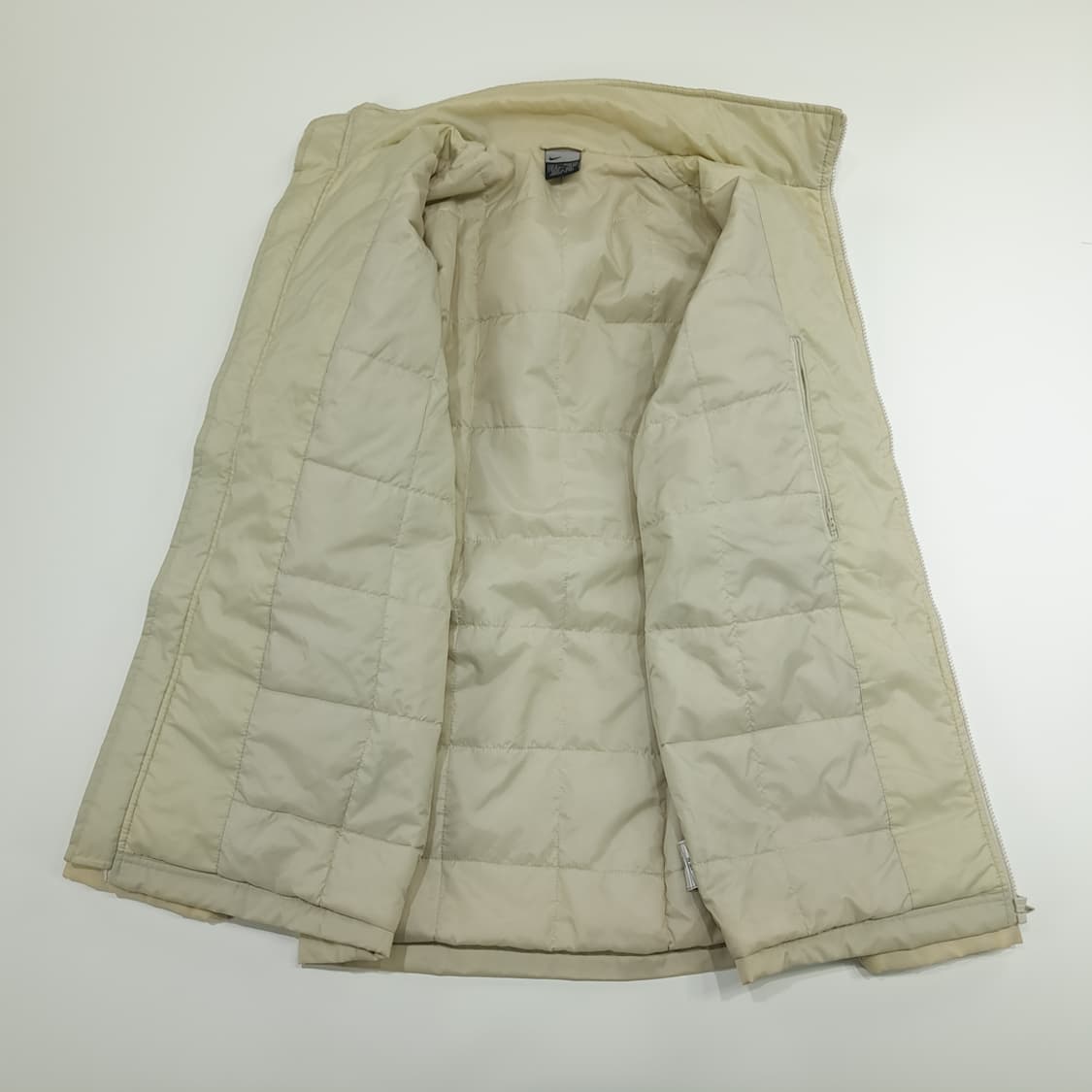 CN933 S 나이키 베이지 패딩 자켓 점퍼 상품이미지4