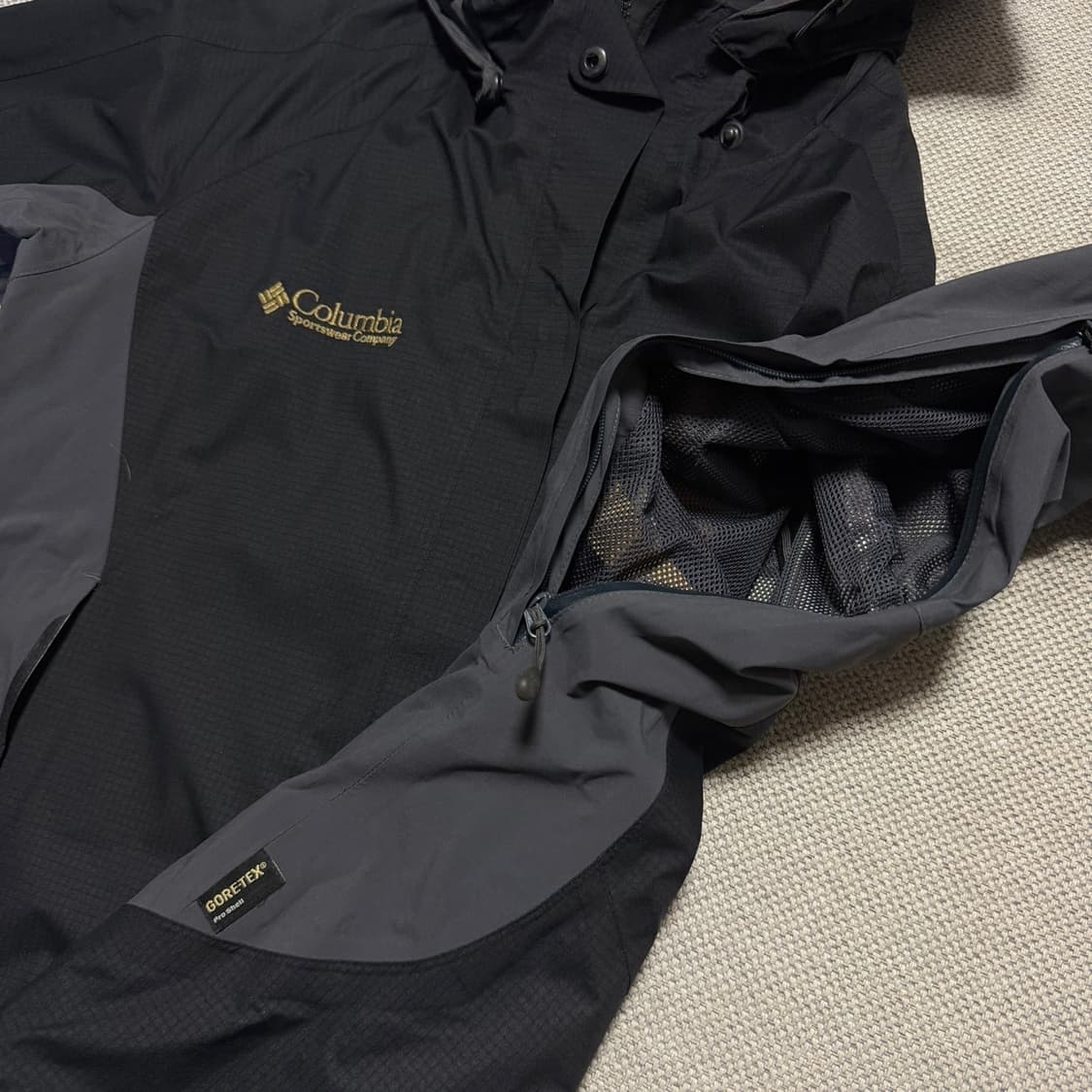 컬럼비아 티타늄 고어텍스 프로쉘 바람막이 자켓 상품이미지3