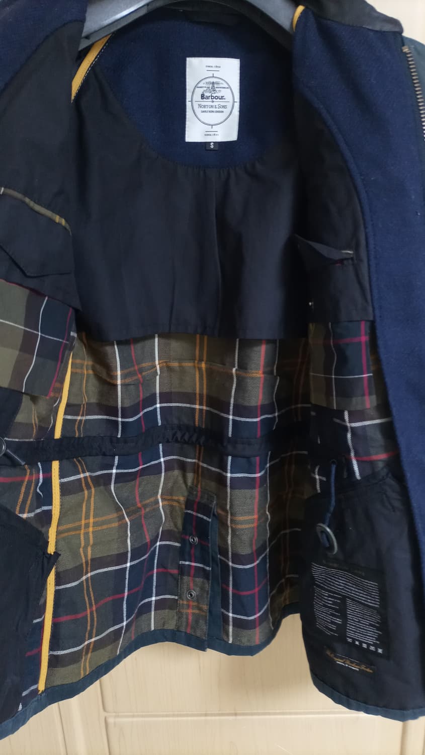 바버 x 노턴앤선즈 콜라보 왁스 자켓 (St. David) 상품이미지6