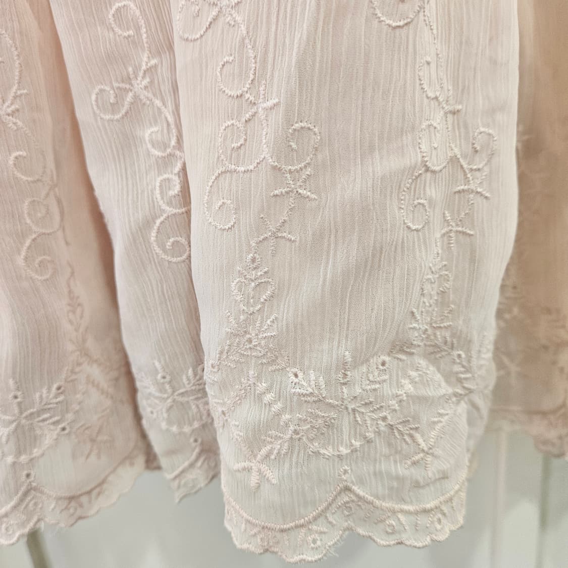 콜자(COLZA) 핑크 스모크 캉캉 레이스 롱 원피스 상품이미지4