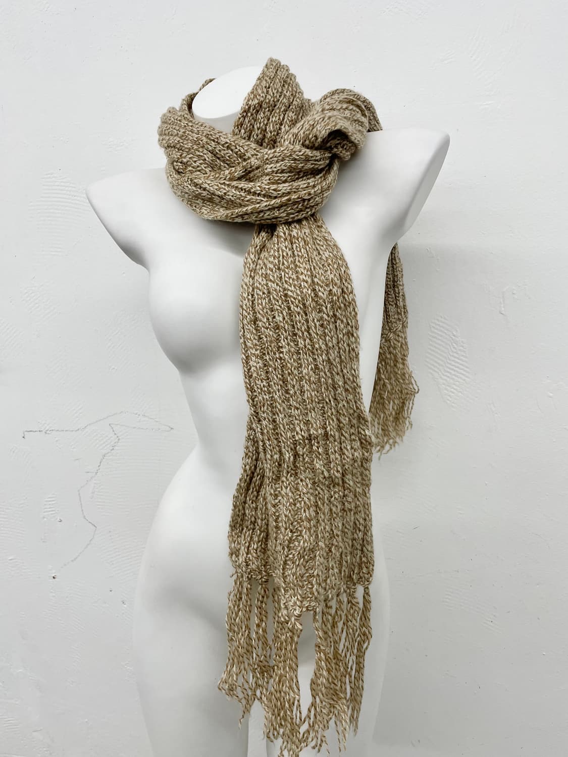 모리 브라운 짜임 수술 머플러 상품이미지2