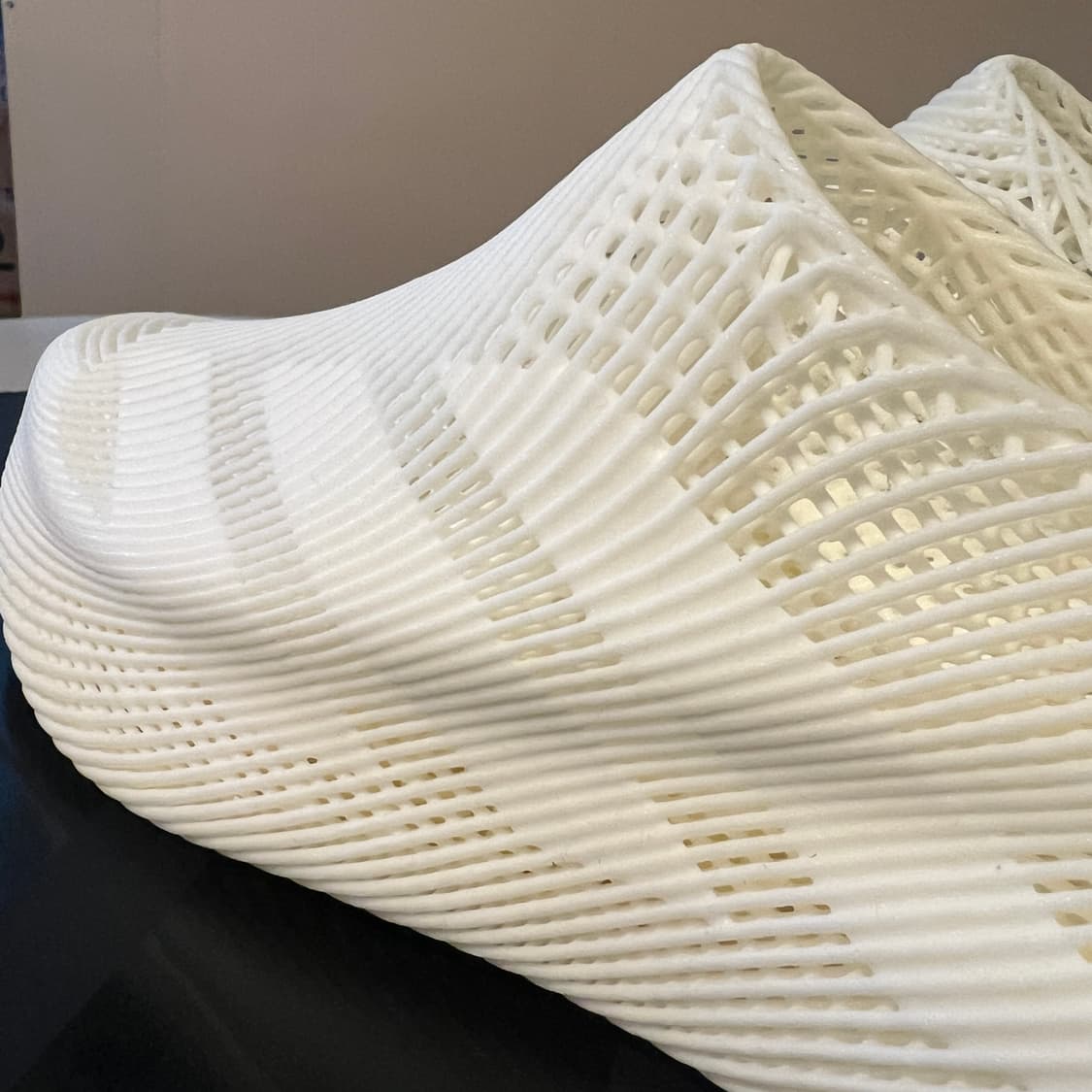 아디다스 클라이마쿨 오프 화이트 스니커즈 상품이미지3