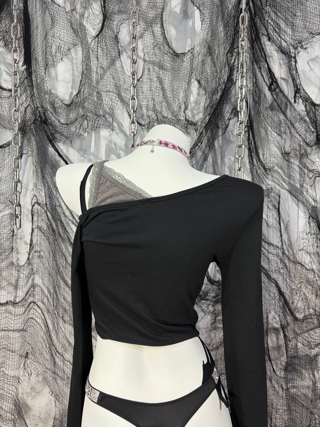 Y2K Gothic star off-shoulder sleeve 상품이미지8