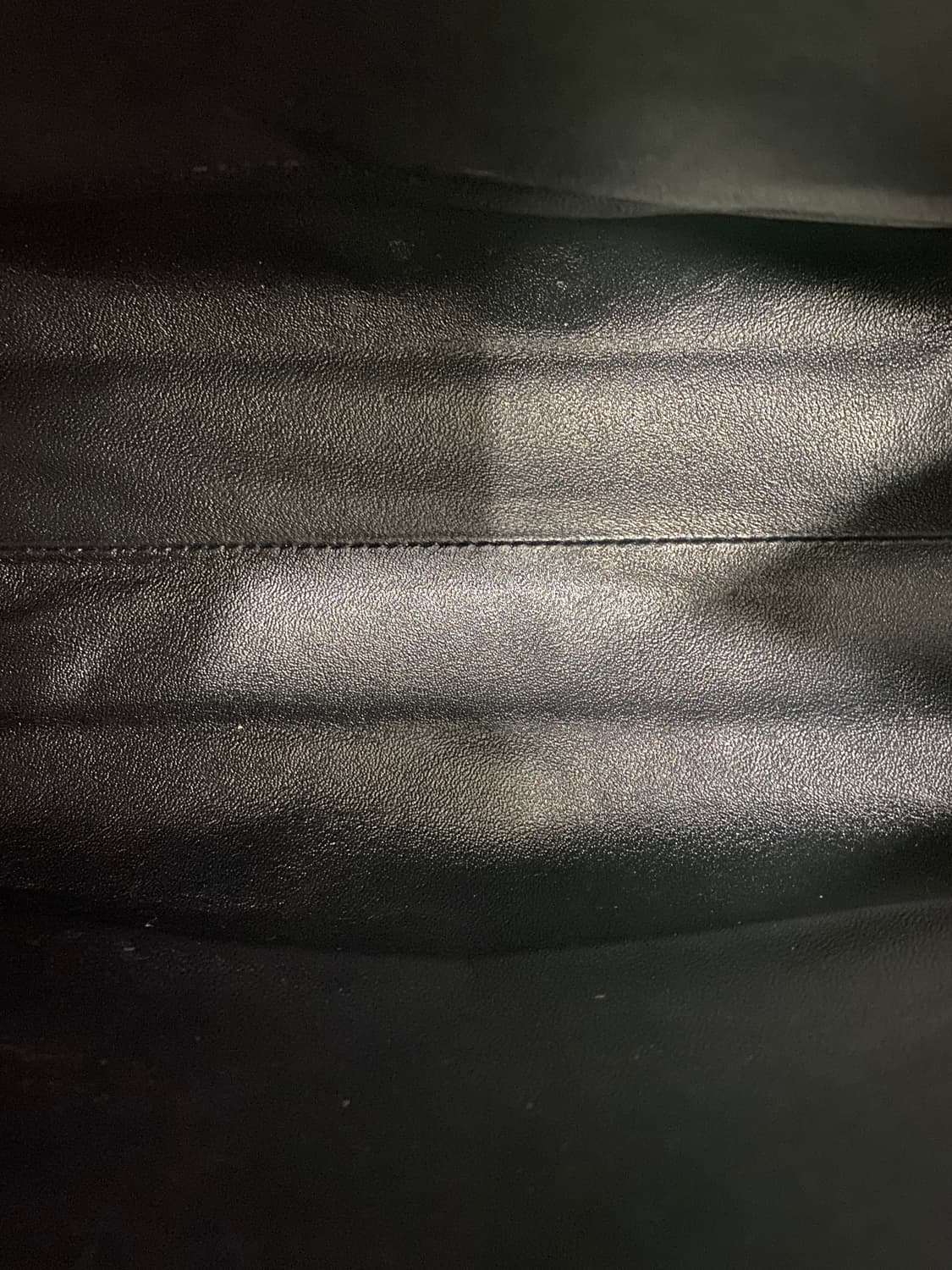 생로랑 모노그램 카바스백 상품이미지10