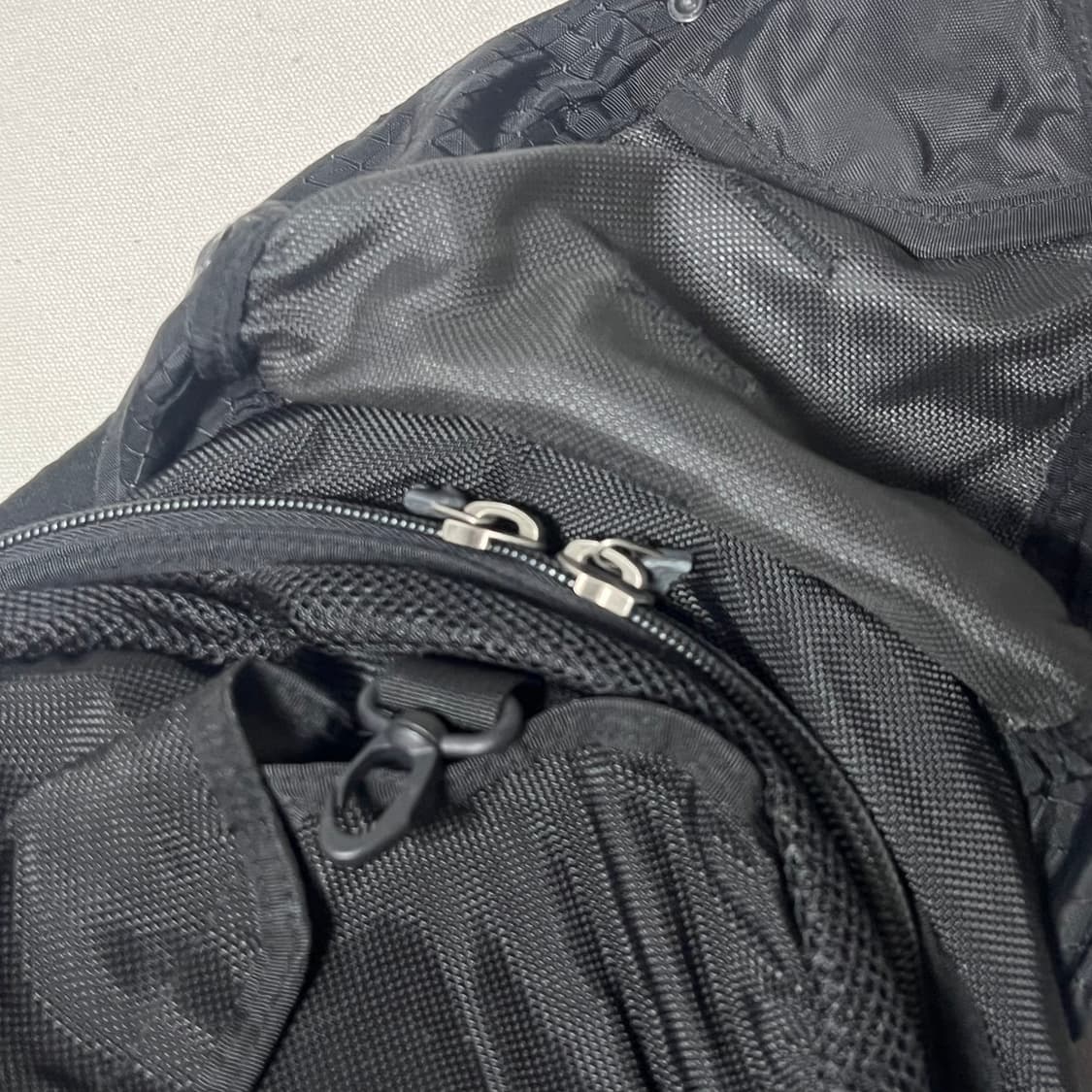 OS 오클리 아이콘 3.0 RC 백팩 블랙아웃 상품이미지6