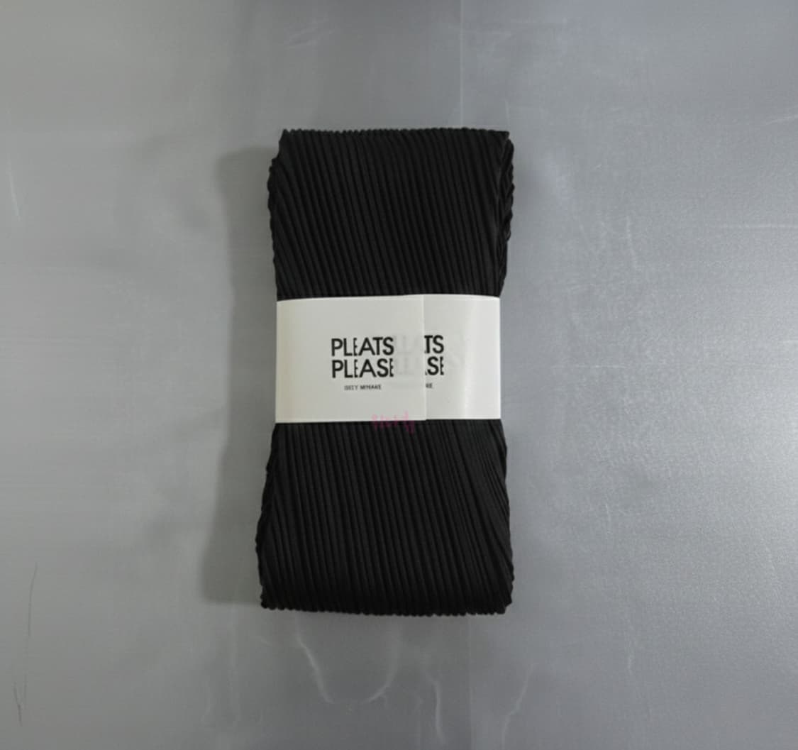 이세이미야케 플리츠플리즈 베이직 스카프 상품이미지5