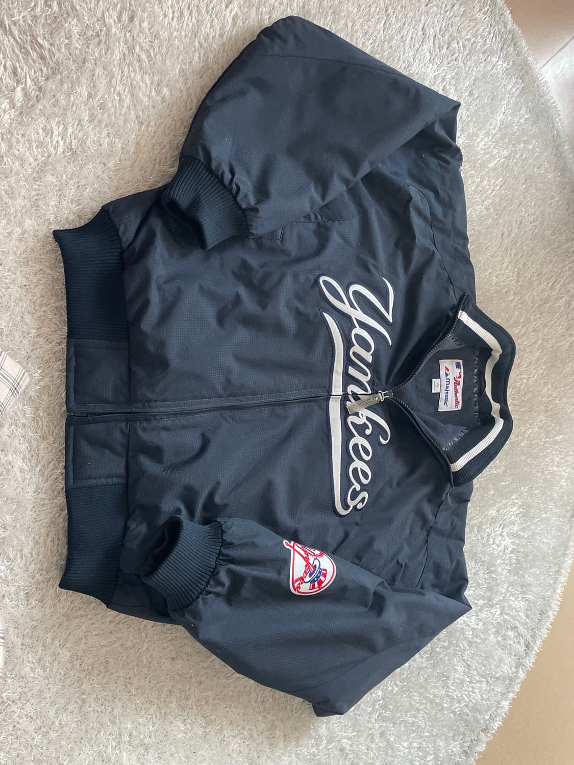 오왼 뉴욕 양키스 마제스틱 자켓 L사이즈 상품이미지1