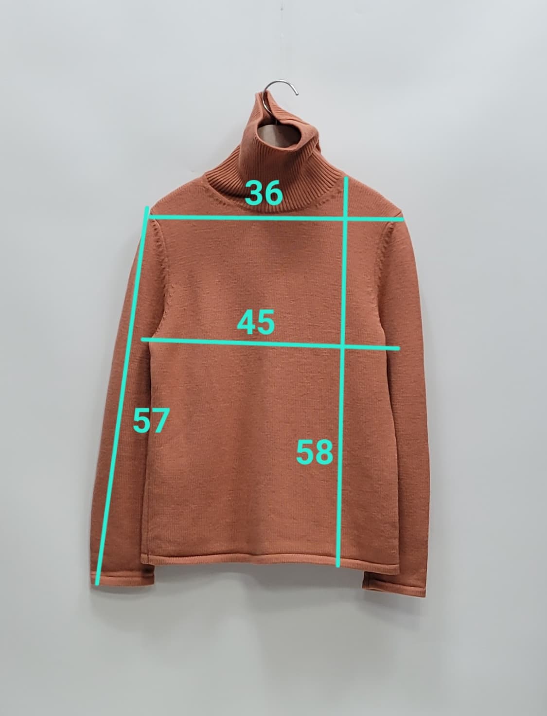 MINE 한섬 마인 모 100% 터틀넥 니트 스웨트 / 여 90 (F)
 상품이미지9