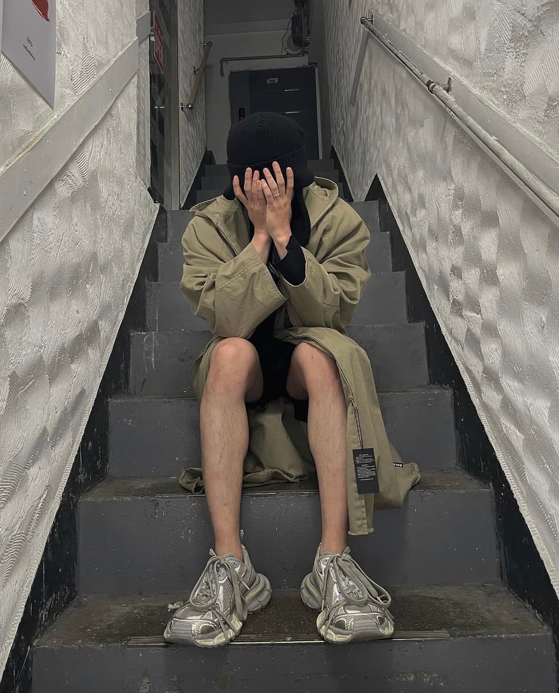 발렌시아가 3xl 에그쉘 (44) 상품이미지3