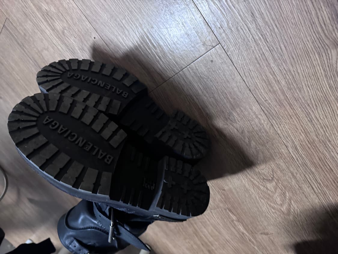 발렌시아가 베놈부츠 상품이미지6