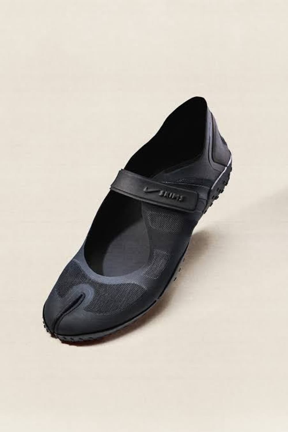 NIKESKIMS RIFT MESH 나이키 스킴즈 리프트 240mm 상품이미지3