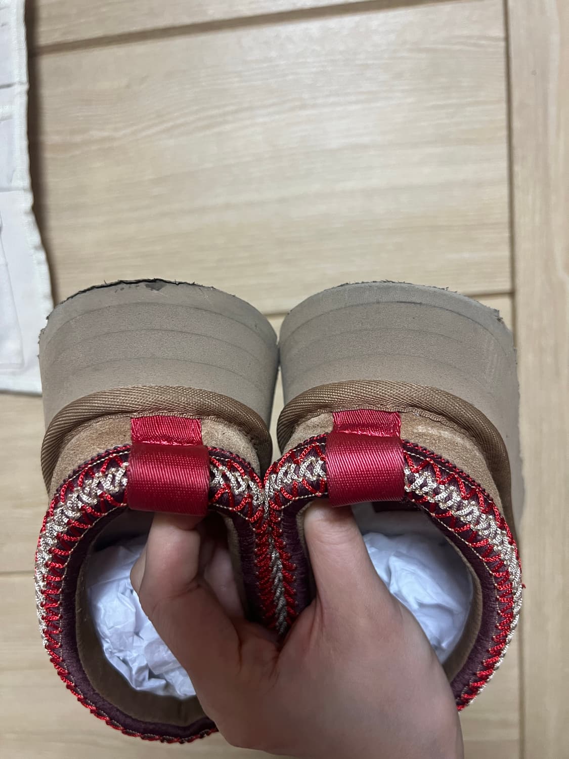 어그 스티치 칼라 플랫폼 슬리퍼 (타즈 II) - 체스넛 상품이미지7